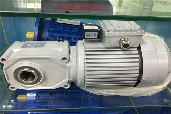 HG直交軸減速機(jī)，準(zhǔn)雙曲面斜齒輪減速機(jī),直角減速機(jī),直角減速電機(jī),直交軸減速電機(jī) (17)